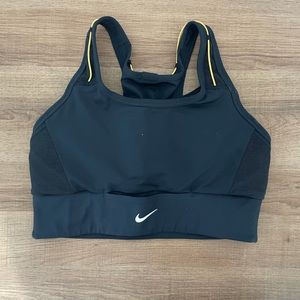 Nike cropped tank
